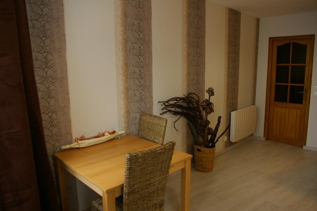 Gite Au Chalet Laferté-sur-Aube Quarto foto
